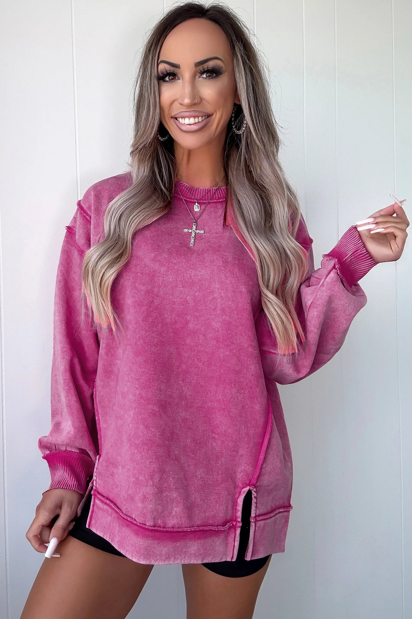 Red Sandalwood Mineral Wash Exposed Seam Side Slit Sweatshirt