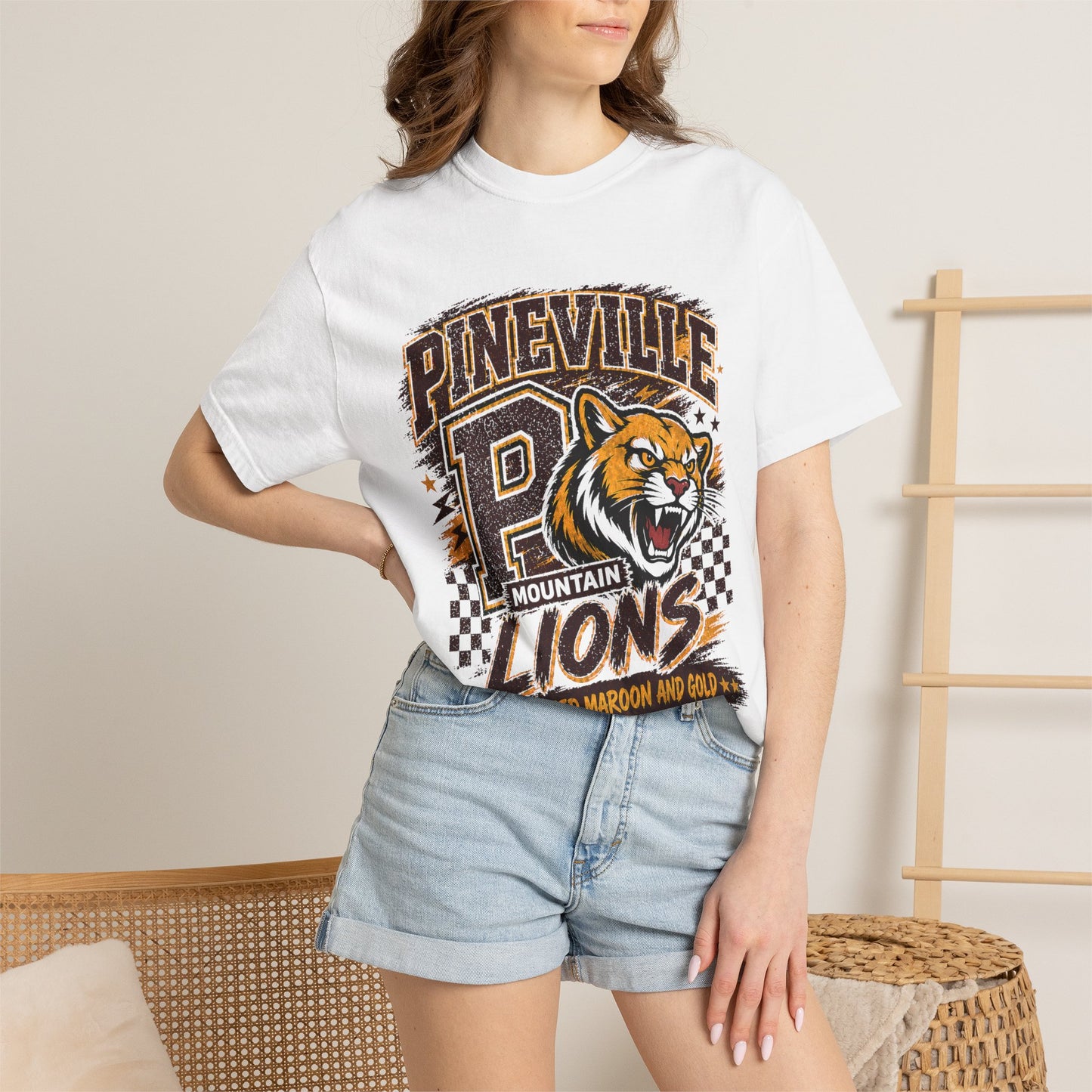 Pineville Mountain Lions Vintage Mascot T-Shirt