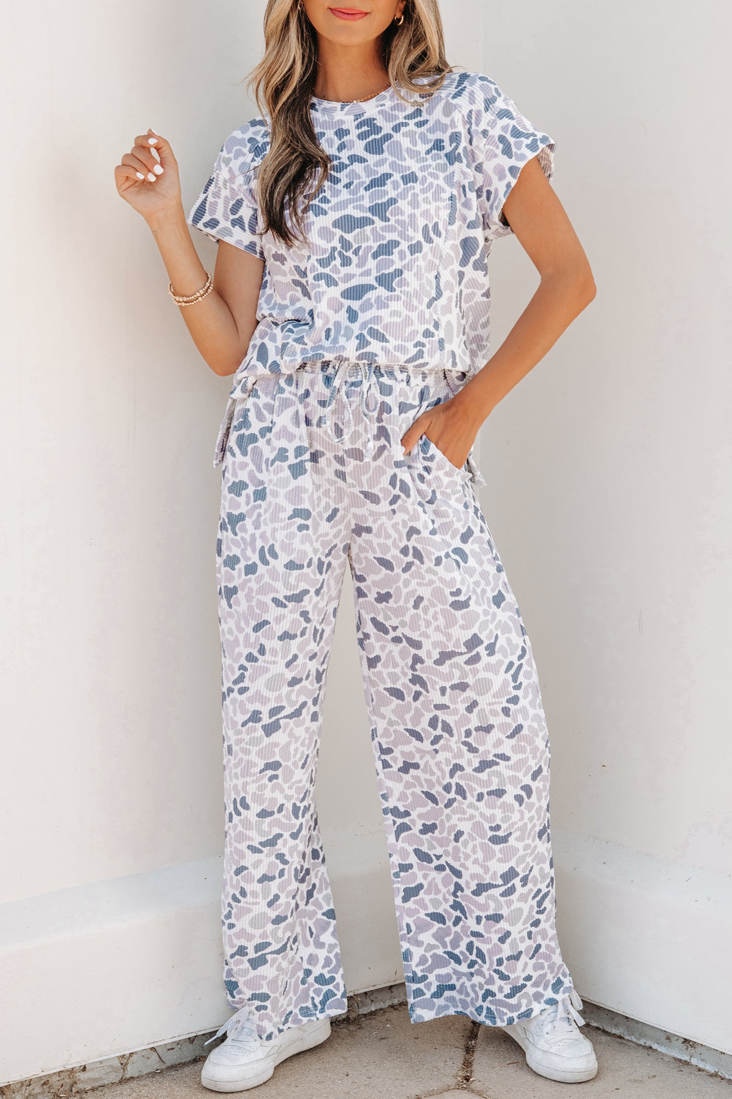 Beige Camouflage Print Twisted Rib Loose Tee Drawstring Pants Set